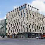 Radisson מלון 4*