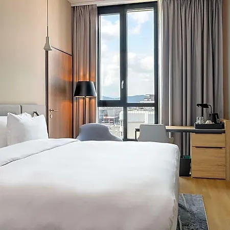 Radisson 4*